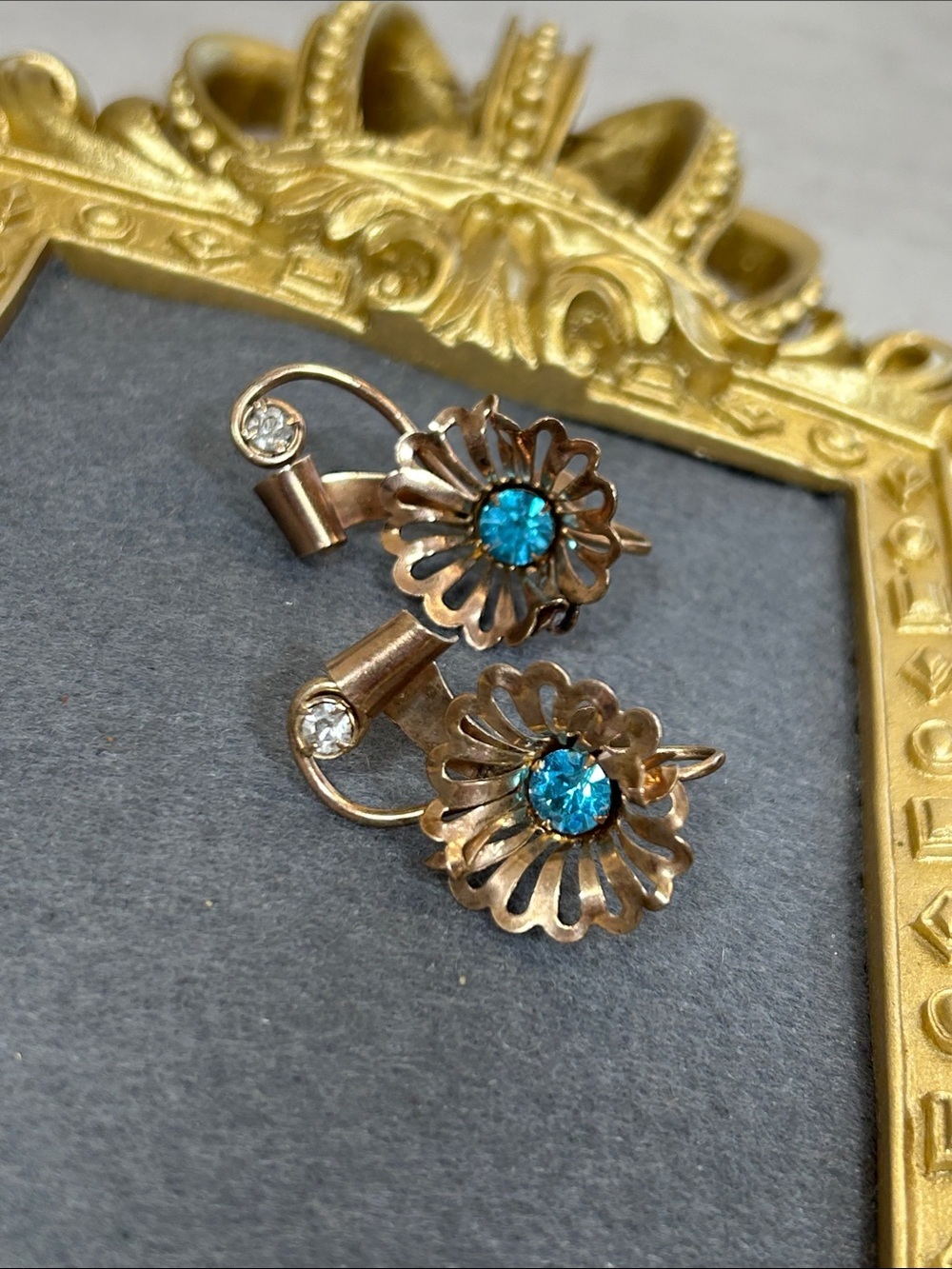 Vintage 1950s Copper Tone Flower Screw Back Earrings with Blue Crystal Centers